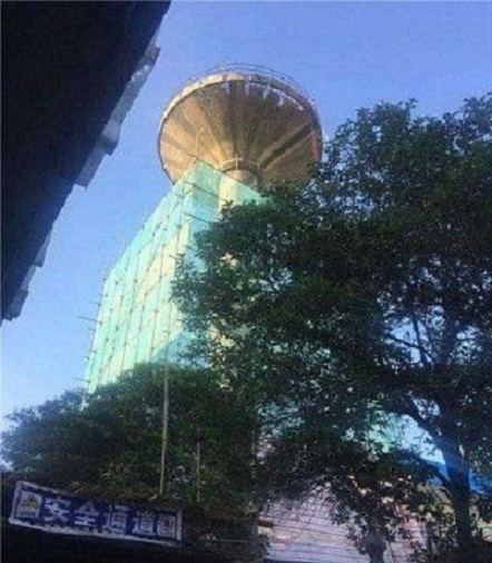 水塔拆除施工的特點(diǎn)及針對(duì)性措施